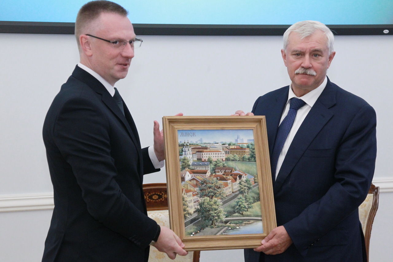 Петербург и Минск подписали "дорожную карту" строительства