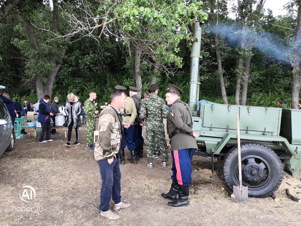 Нападение на лагерь. Палаточные лагеря конвой.