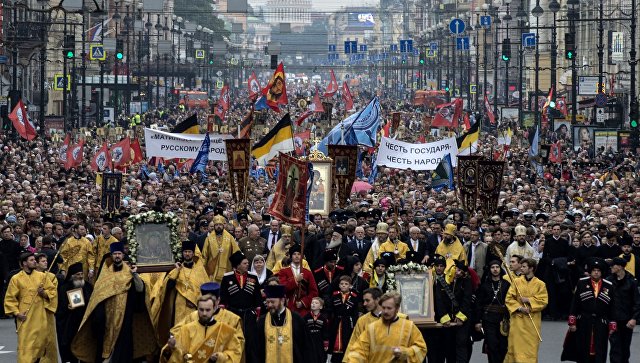 Крестный ход в честь Александра Невского в Санкт-Петербурге