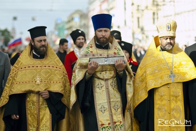 Ковчег с десницей святителя Спиридона Тримифунтского с острова Корфу (Греция)