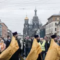 8 мнений о крестном ходе: участники и наблюдатели о молитвенном шествии по Невскому проспекту